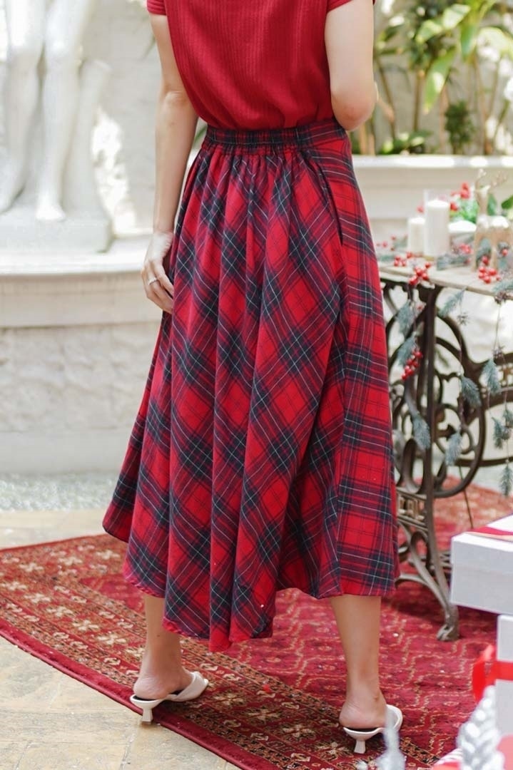 Picture of English Skirt 