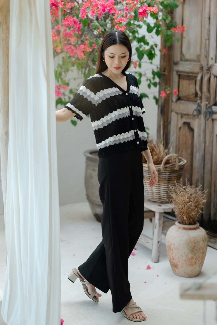 Picture of Savory Knit Blouse