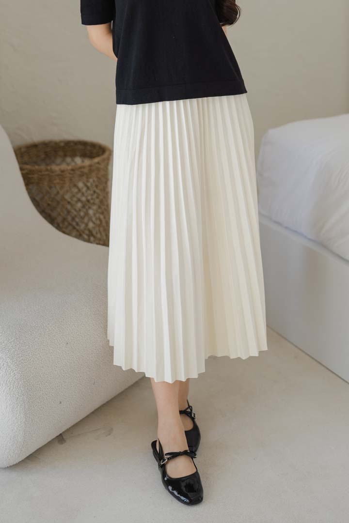 Picture of Rosella Pleated Skirt