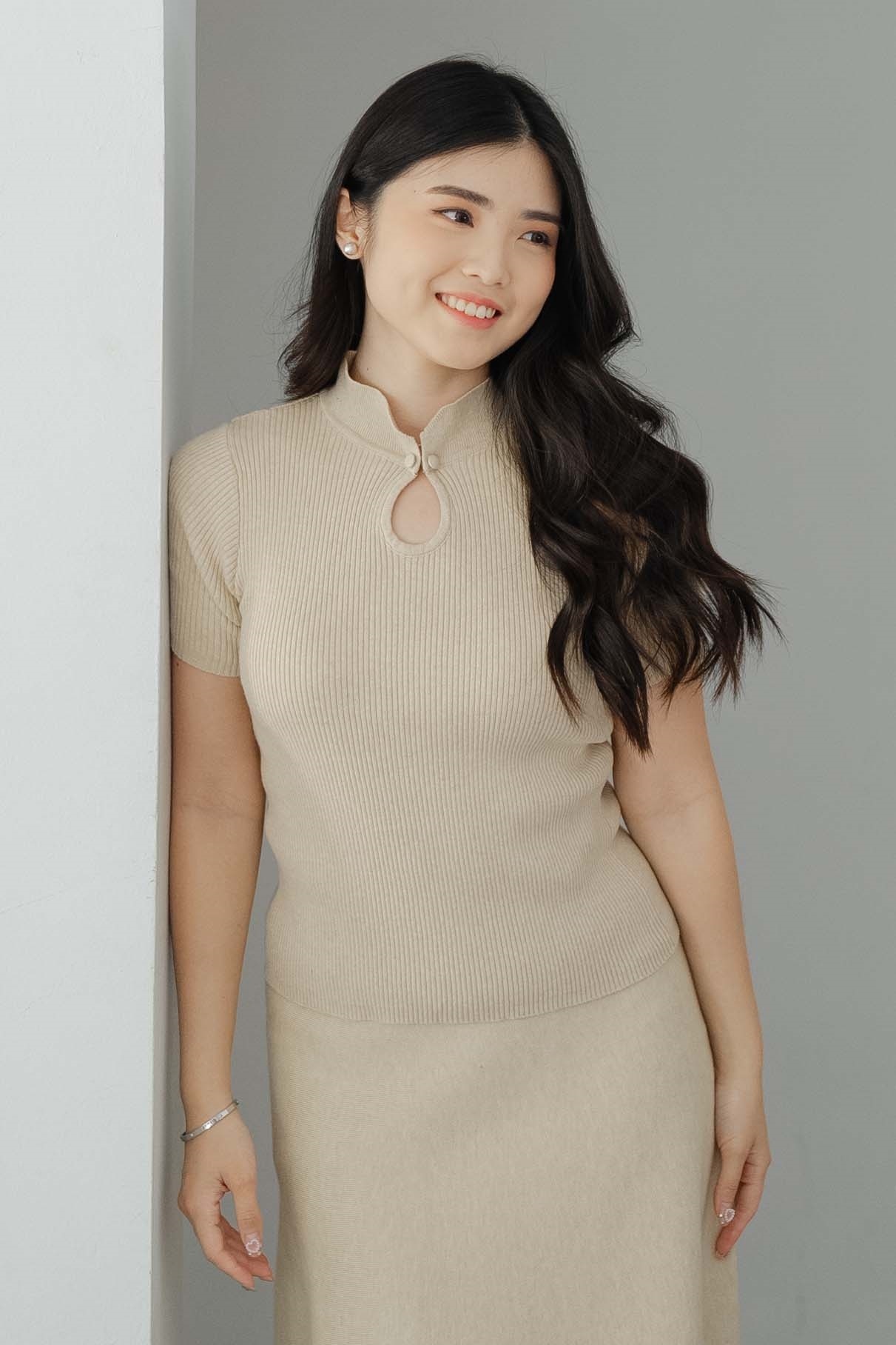 Picture of Caryn Knit Blouse